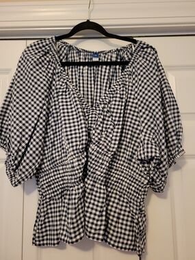 Old Navy Navy and White Gingham Peasant Blouse